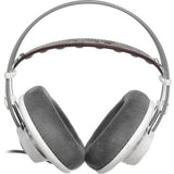 AKG K701