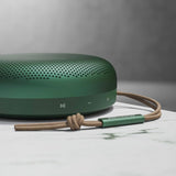 Bang & Olufsen Beosound A1 2nd Gen - Green - OTG