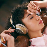 Bowers & Wilkins PX 8 - Tan