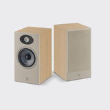 Focal Theva N1 (Black. Dark Wood. Light Wood)