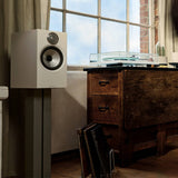 Bowers & Wilkins 606 S3 - White